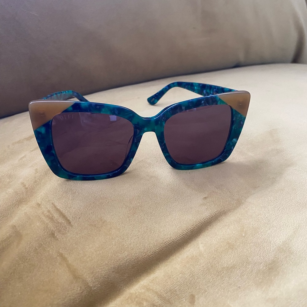 Diff Stylish Tortoiseshell Sunglasses - image 1